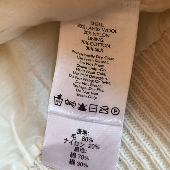 NWOT Gorgeous classy embellished cardigan - Picture 5 of 7